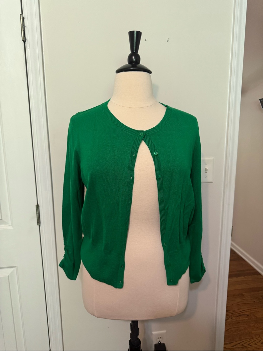 Cato Emerald Green Button-Front Crewneck Cardigan